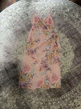 Nordstrom’s LUSH CLOTHING Pink Floral Wrap Midi Dress (MEDIUM)
